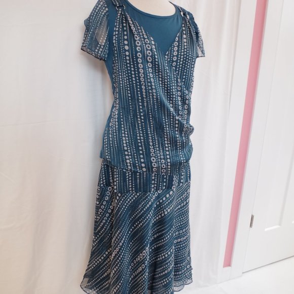 UEL 2 Piece Chiffon/Stretch Knit Top/Skirt Set NEW- Sz. 8 - Picture 6 of 9